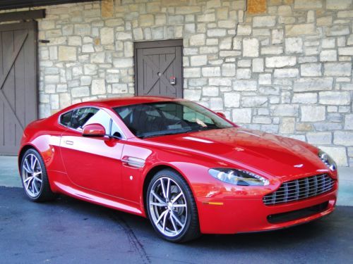 Stunning vantage v8, 7k miles sportshift, b&amp;o audio, navi, sports pack, fire red