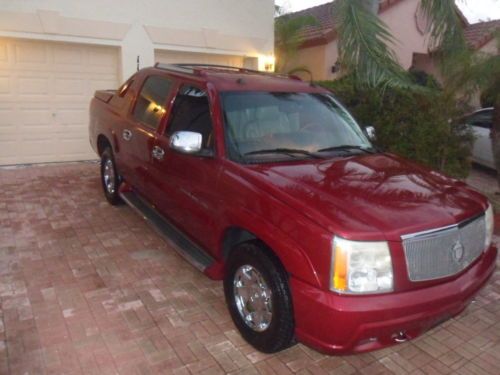 2004 cadillac escalade ext- garaged - 1 owner