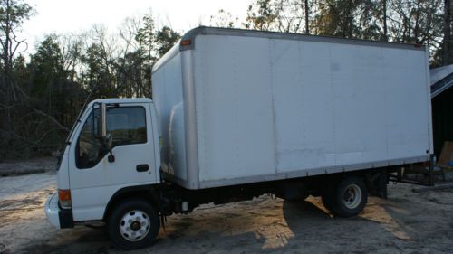 Isuzu npr box truck