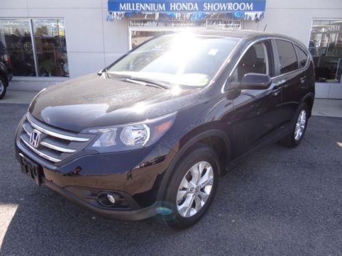 We finance!!! crv ex power moonroof, bluetooth, backup camera econ button