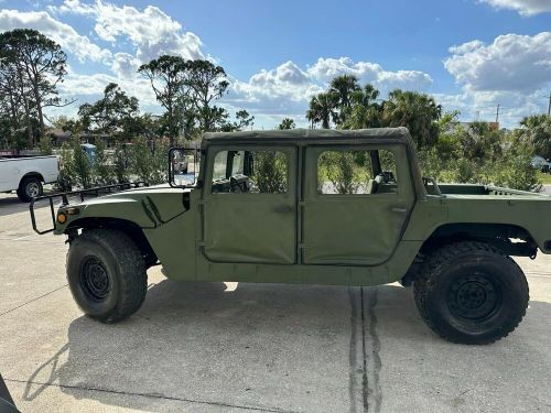 Am general m998 humvee