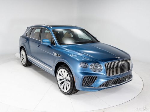 2024 bentley bentayga azure