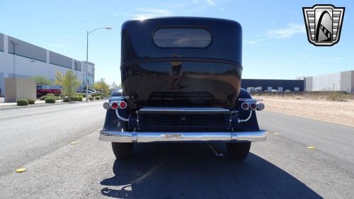 1932 pierce-arrow model 54 sedan