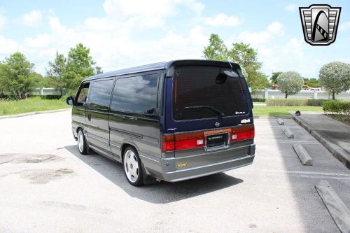 1995 nissan caravan royale