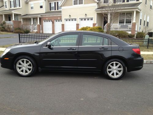 2007 chrysler sebring touring - black - remote start - low mileage