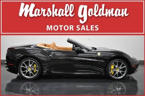 2011 ferrari california f1 black metallic tan  nav only 3300 miles