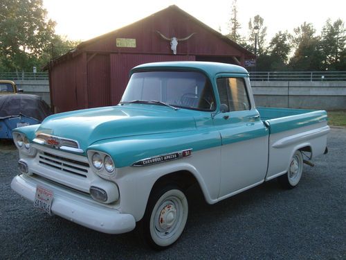 1959 chevrolet apache short bed fleetside big window chevy truck