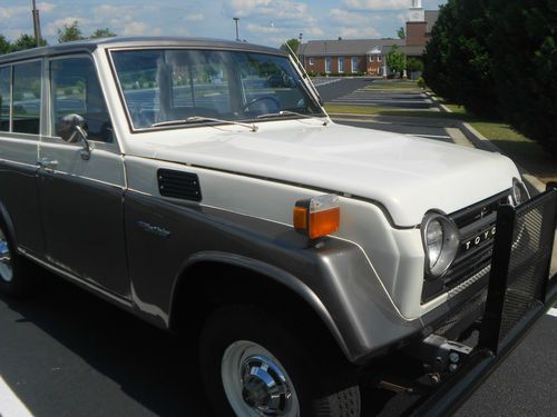 Toyota fj55