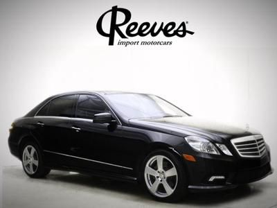 4dr sdn rwd 3.5l sunroof 4-wheel abs 4-wheel disc brakes 7-speed a/t a/c