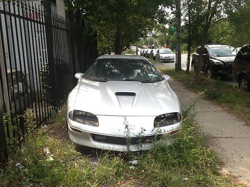 1997 chevrolet camaro z28 30th anniversary edition coupe 2-door 5.7l