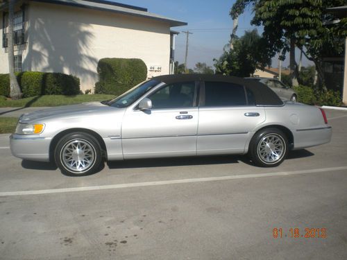 2001 lincoln town car 75000 miles