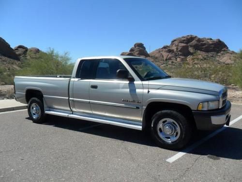 2001 dodge ram 2500 quad cab slt laramie long bed 5.9l v8 low miles extra clean!