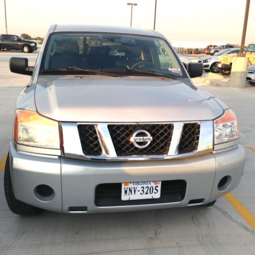 2009 nissan titan xe extended cab pickup 4-door 5.6l