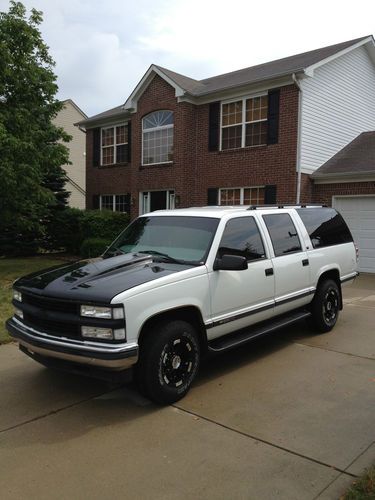 1999 chevrolet suburban lt c2500 7.4l 454 great shape!!!