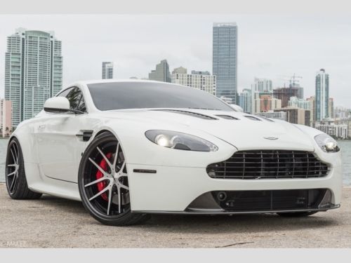 2012 aston martin vantage s automatic 2-door coupe