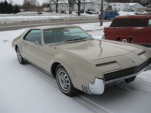 Beautiful 1966 olds toronado