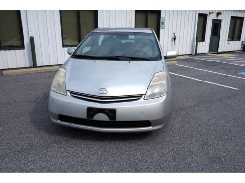 2004 toyota prius automatic 4-door hatchback