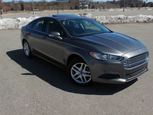 2013 ford fusion se sedan 4-door 2.5l*sunroof*sync*power all*salvage*rebuilt