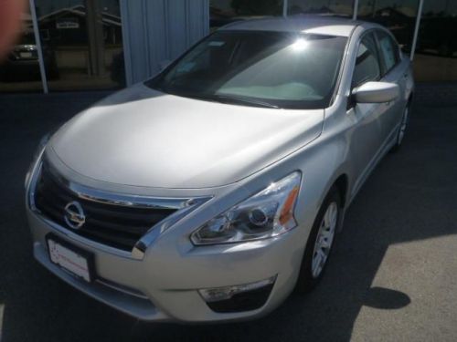 2014 nissan altima 2.5 s