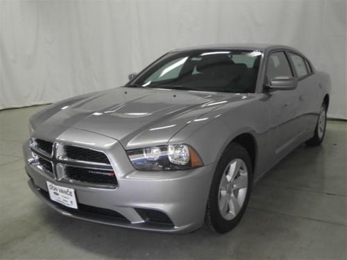 2014 dodge charger se