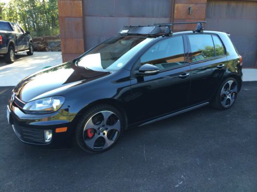 2011 volkswagen gti turbo hatchback 4-door 2.0l