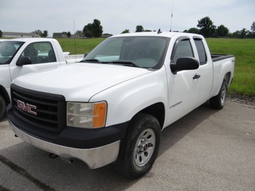 2008 gmc sierra 1500 wt extended cab pickup 4-door 4.8l