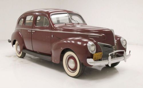 1940 mercury eight sedan