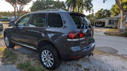 2010 volkswagen touareg v6