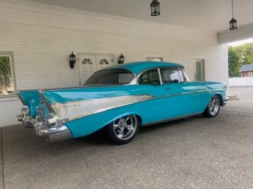 1957 chevrolet bel air/150/210