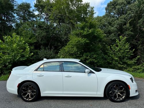 2017 chrysler 300 series 300s alloy edition