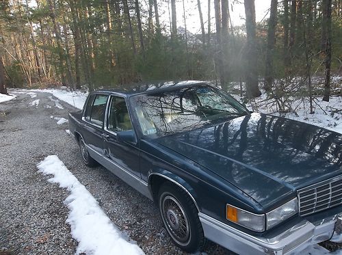 1992 cadillac deville base sedan 4-door 4.9l