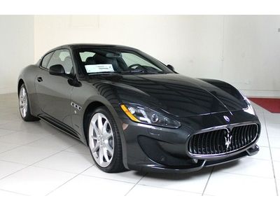 New! 2013 maserati gran turismo sport, grigio granito/nero