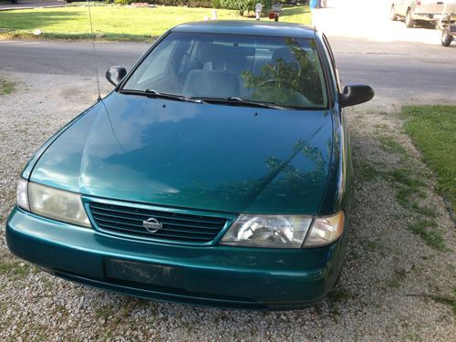 1996 nissan sentra gxe sedan 4-door 1.6l