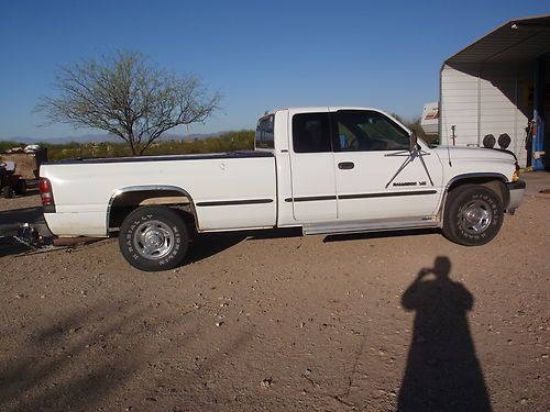 1999 dodge 2500 ext cab