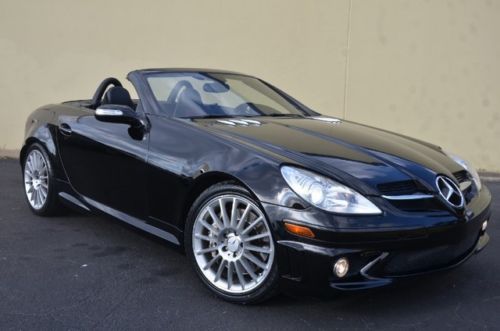 Slk 55 amg convertible. sport package, navigation, clean car fax  loaded