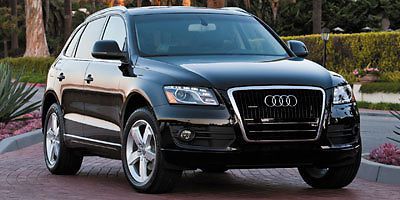 2012 audi q5 prestige sport utility 4-door 3.2l  very low miles!