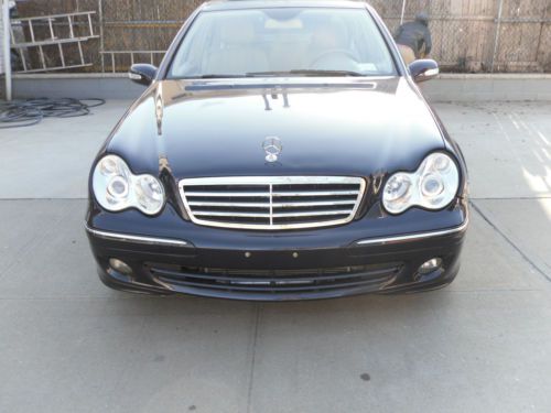 07 c 280 mercedes benz 4 matic with 58,585 miles