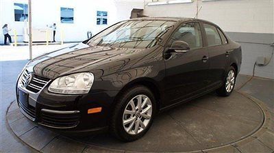 2010 volkswagen jetta limited edition-clean carfax-sunroof-black leatherette