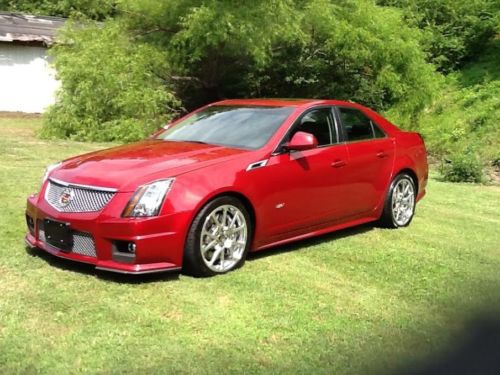 2011 cadillac cts v sedan 4-door 6.2l