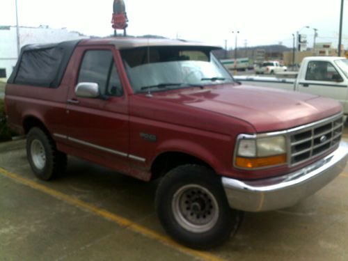 1994 ford bronco xlt sport utility 2-door 5.0l