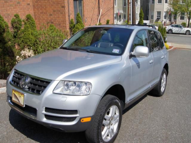 Volkswagen touareg leather interior