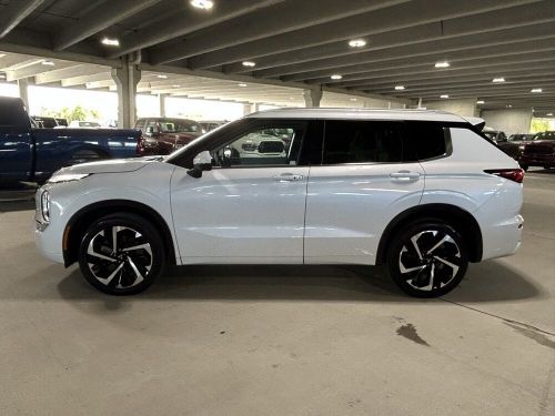 2023 mitsubishi outlander sel