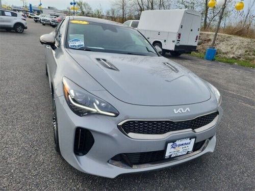 2022 kia stinger gt2