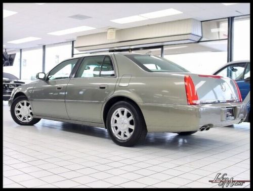 2010 cadillac dts w/1sa