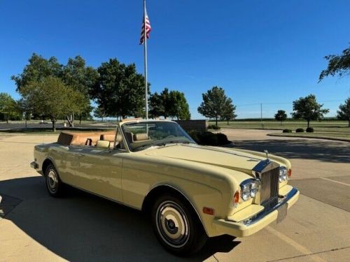 1987 rolls-royce corniche