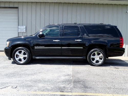 2014 chevrolet suburban ltz 5.3l v8 4wd heat/cool leather well maintained
