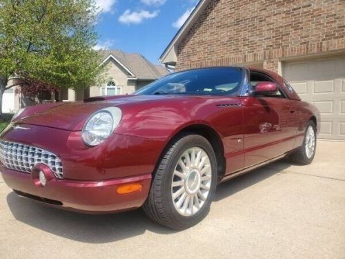 2004 ford thunderbird