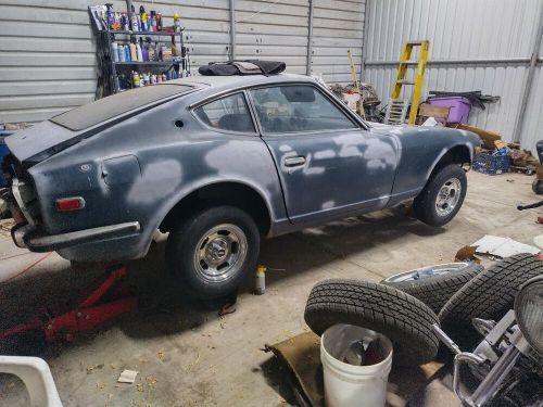 1974 datsun z-series