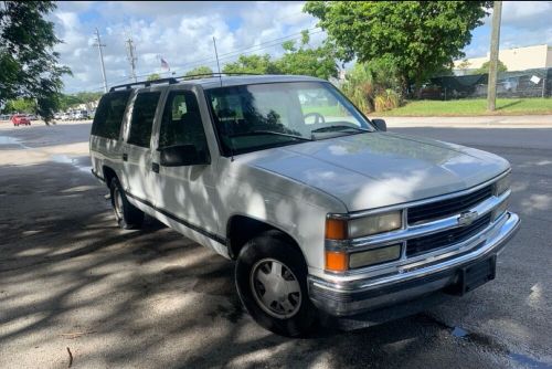 1999 chevrolet suburban