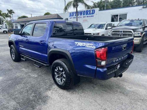 2023 toyota tacoma trd off road double cab 5&#039; bed v6 at (se)